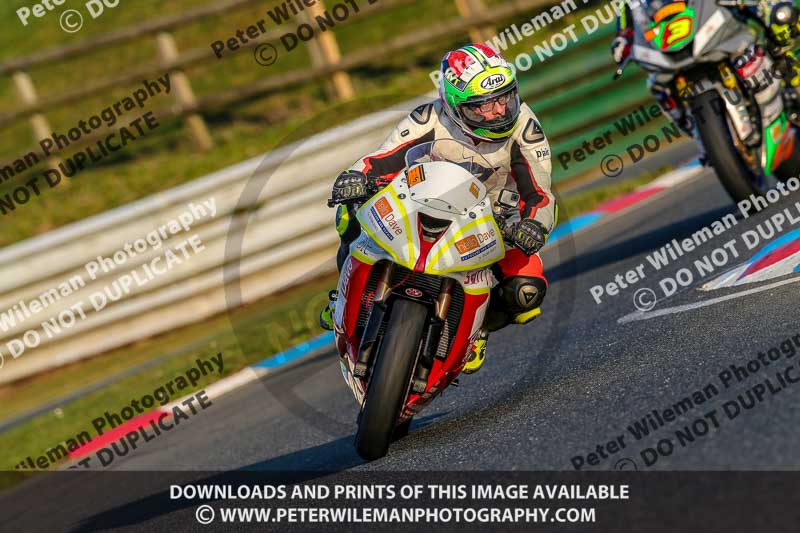 PJ Motorsport Photography 2018;enduro digital images;event digital images;eventdigitalimages;mallory park;mallory park photographs;mallory park trackday;mallory park trackday photographs;no limits trackdays;peter wileman photography;racing digital images;trackday digital images;trackday photos